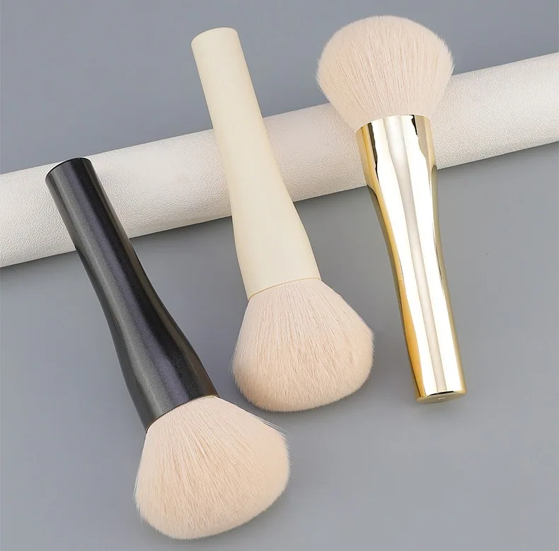 Large Round Powder Brush with Colour Box